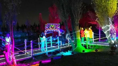 villa iluminada en CDMX