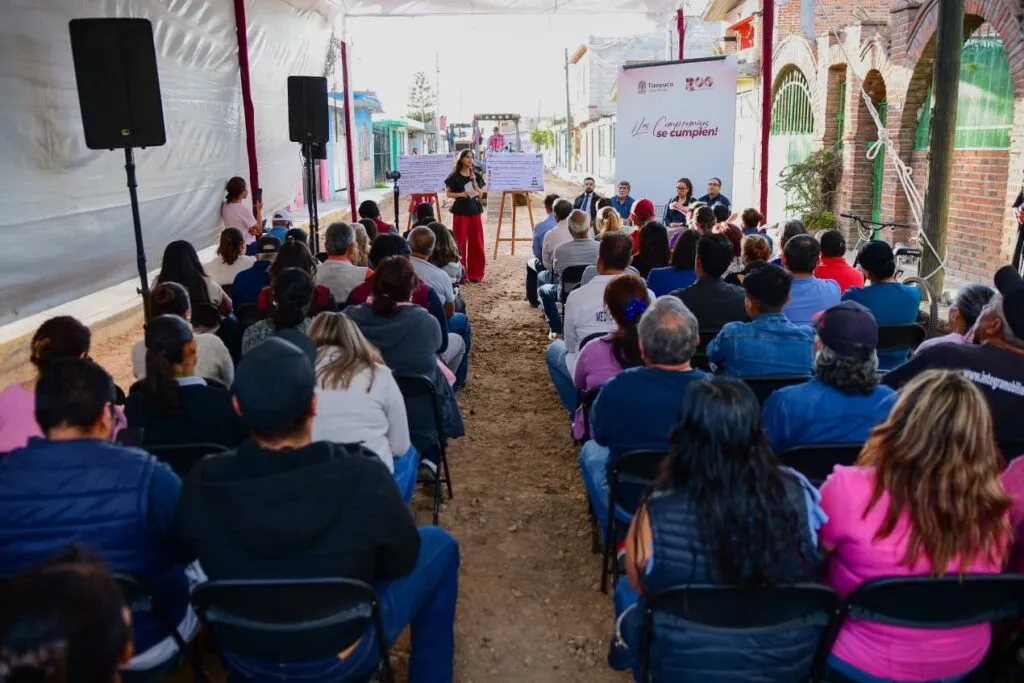 Tras 30 años de espera, Tizayuca inicia pavimentación en El Sitio con inversión de más de un millón de pesos