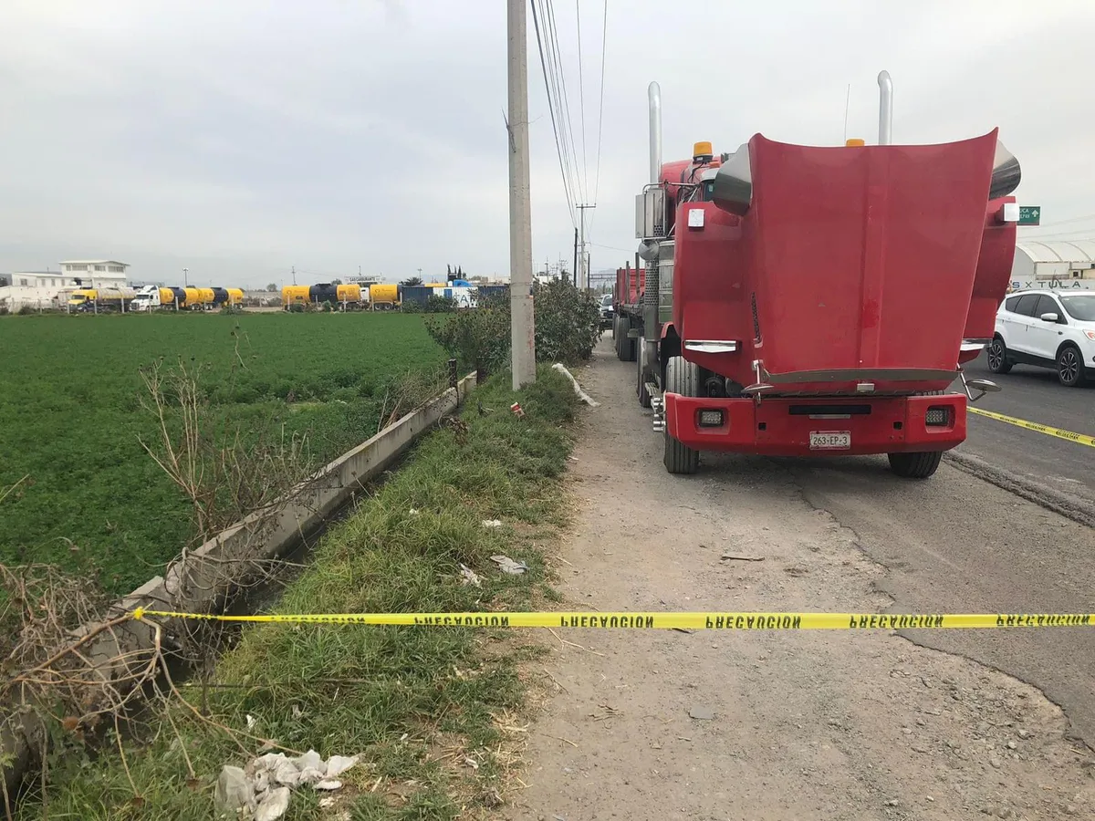 Carretera Tlahuelilpan-Tula: Frustran asalto de tractocamión