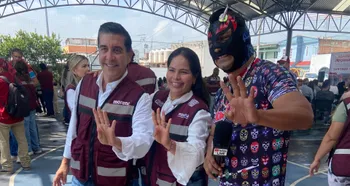 Chema Tapia intensifica recorridos por colonias de Querétaro