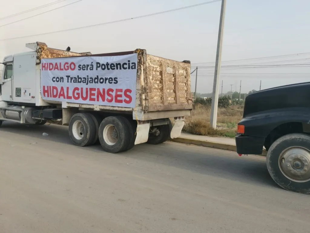 Transportistas piden ser incluidos en trabajos de construcción de la Central de Ciclo Combinado Tula II