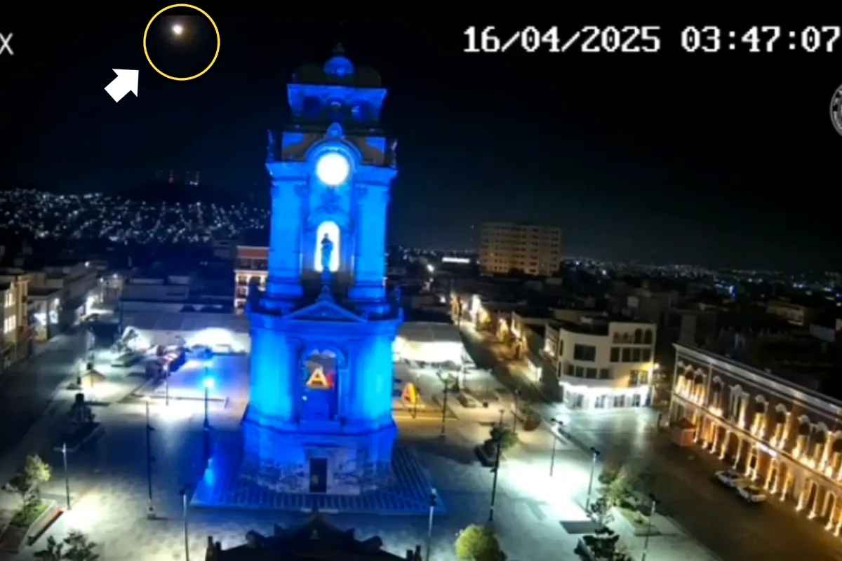 VIDEO. ¡Impresionante! Captan meteorito iluminando el cielo de Pachuca