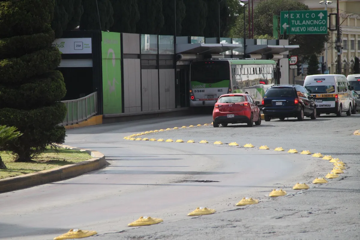 Entre 2 mil y 3 mil pesos: esto es lo que podrías pagar por invadir el carril del Tuzobús cuando arranquen las sanciones