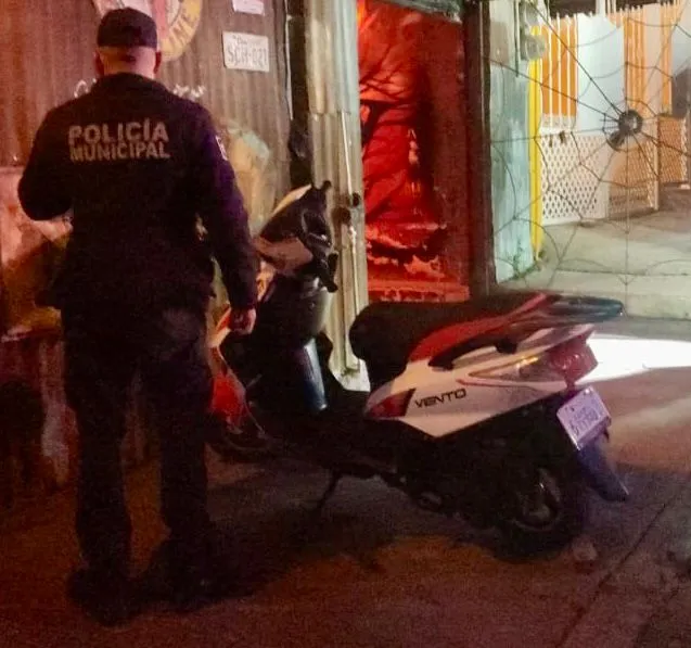 Detienen a dos por robo de motocicleta en Hidalgo