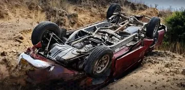Pareja de adultos mayores cae a barranco en la carretera Alfajayucan-Chilcuautla