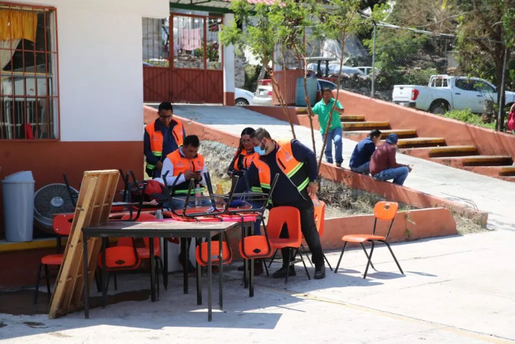 Más del 94% de estudiantes en Hidalgo regresan a clases tras afectaciones por lluvias