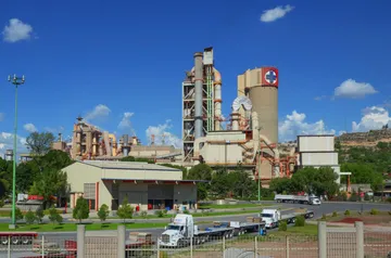 Proveedores de la cementera Cruz Azul en Tula llaman a liberar la planta. ¿Qué hay detrás de este conflicto que afecta a tantas empresas?
