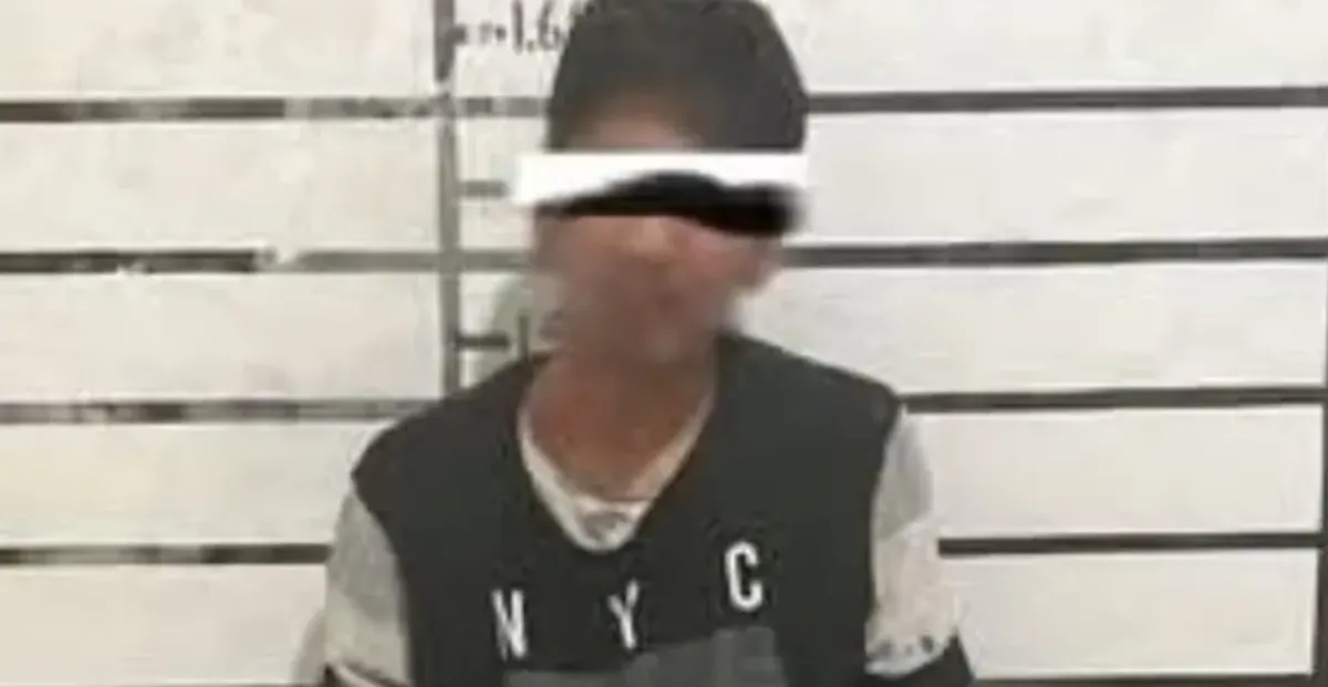 Detienen en Atotonilco de Tula a hombre con réplica de arma de fuego y presunta droga