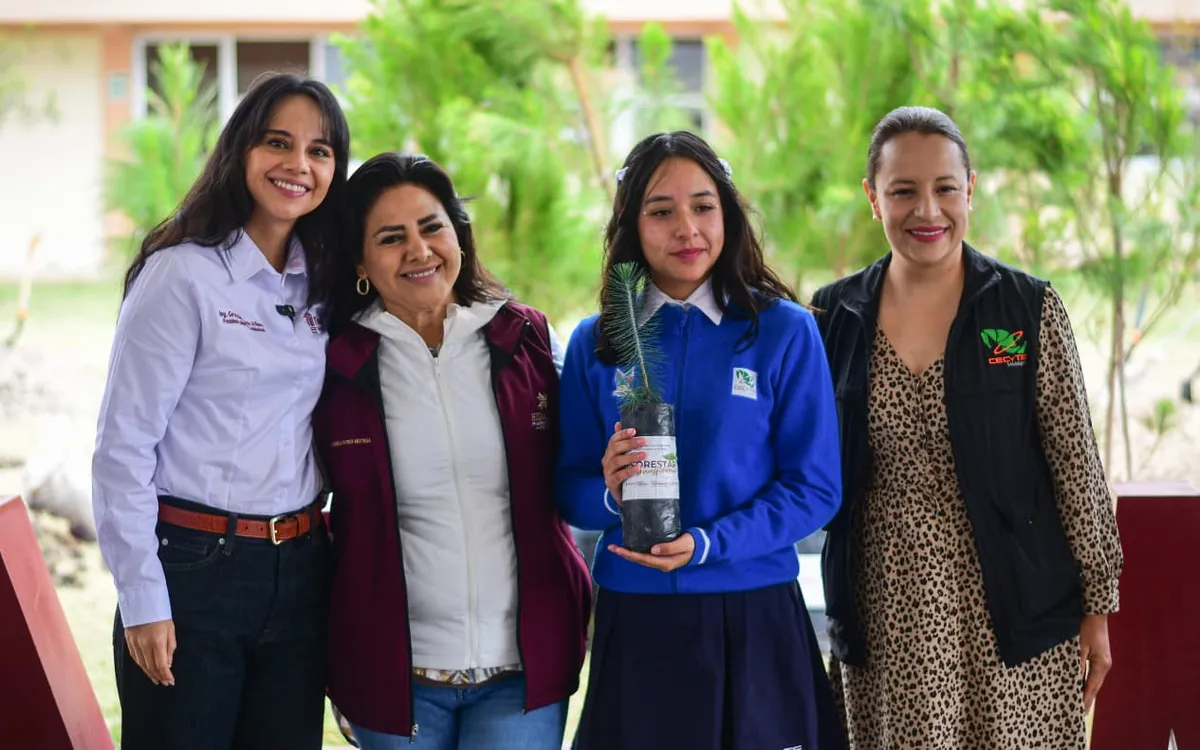 Gretchen Atilano presidenta municipal de Tizayuca