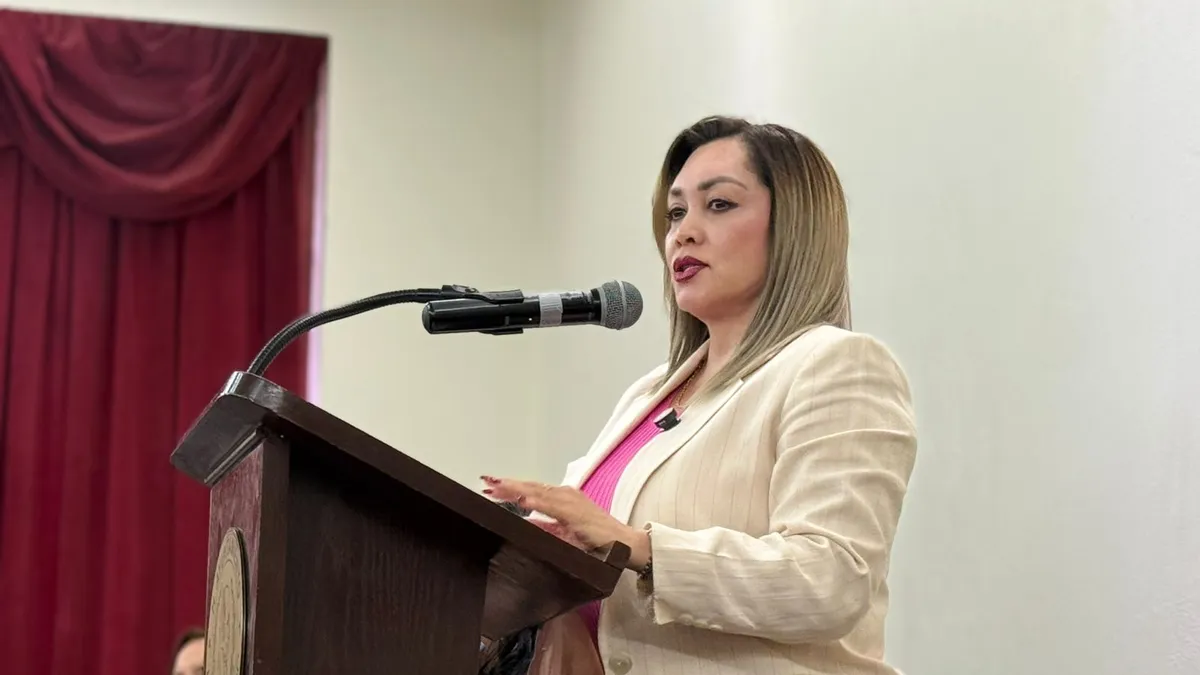 regidora Nadia Reyna Camacho