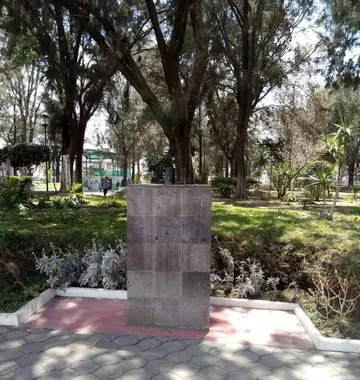 Ya van dos bustos que se roban en parques de Pachuca
