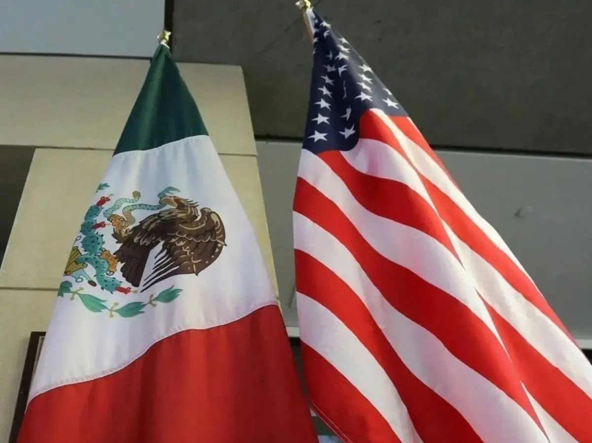 Agradece EU a México por traslado de 26 integrantes de cárteles a Washington