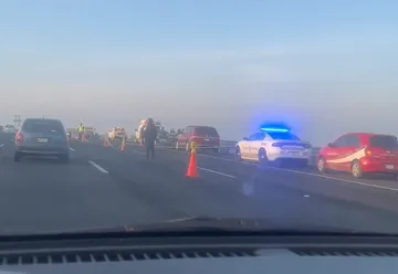 Autopista México-Pachuca: derrapa pareja de motociclistas; uno muere