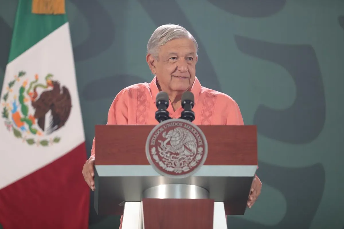 Señalamientos de presunto plagio de ministra Esquivel, con propósitos políticos: AMLO