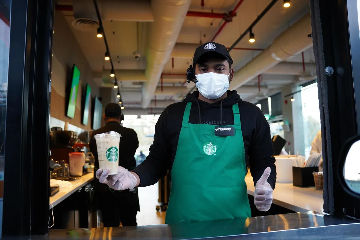 Starbucks recortará 1.100 puestos de trabajo ante baja de las ventas