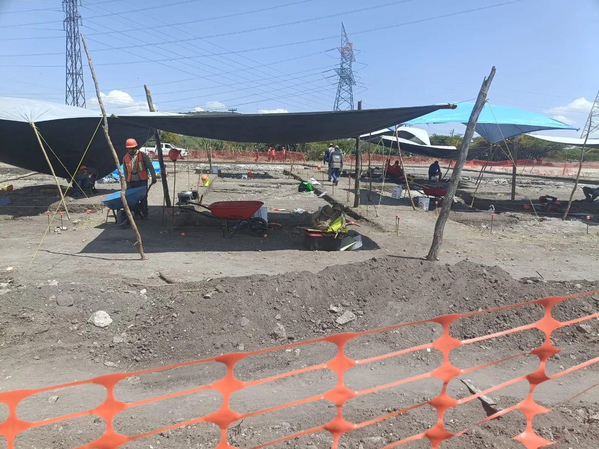 Bajo tierra y sin registro previo, así fue el descubrimiento que sorprendió a arqueólogos en Hidalgo