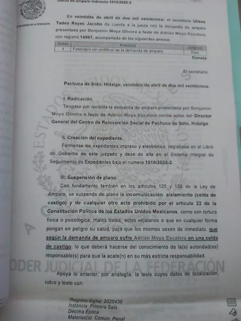 Cereso de Pachuca incumple suspensión judicial y mantiene a médico en celda de castigo desde hace un año