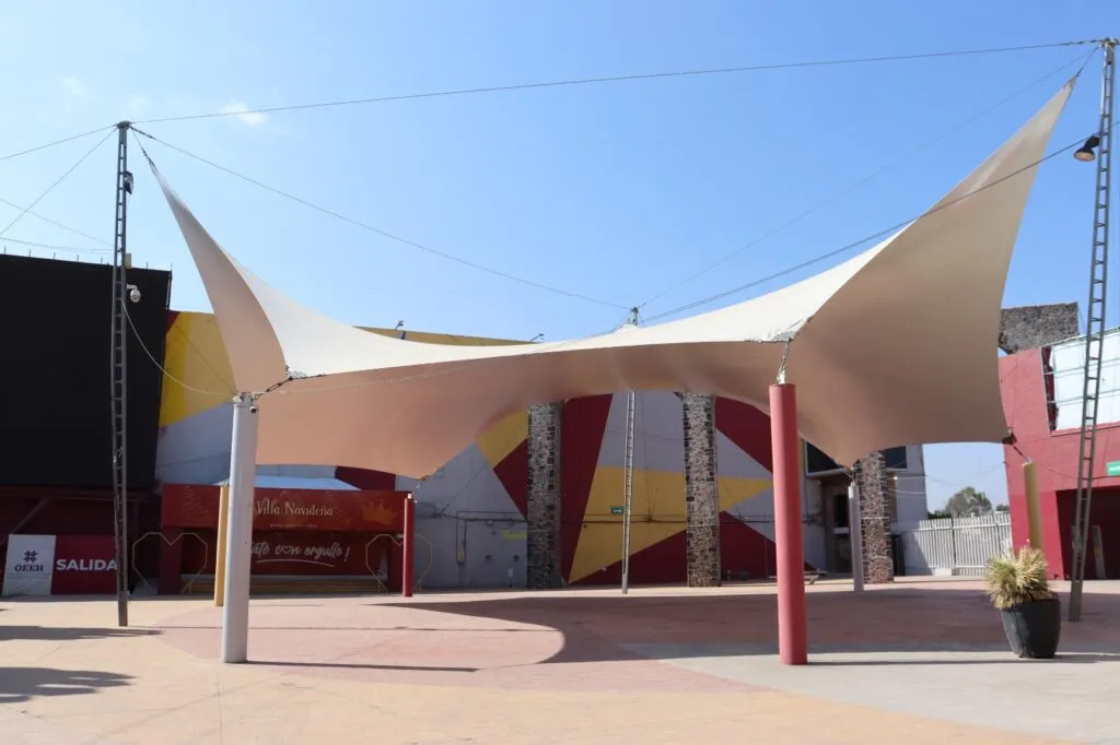 Modernizan teatros, centros culturales y deportivos en Hidalgo