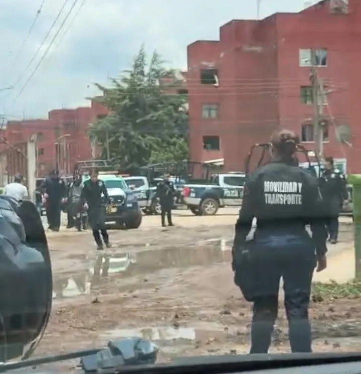 Localizan presuntos restos humanos en el dren Mimila de Tulancingo