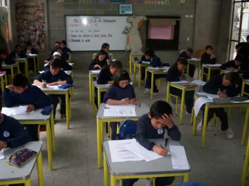 Escuelas particulares rechazan intromisión de Economía en educación