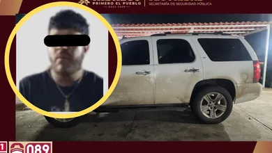 ¡Cayó en el Altiplano! Un accidente vial delató a un peligroso generador de violencia que transportaba un fusil de asalto y estupefacientes. Revisa los detalles