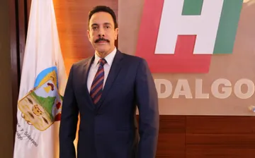 EL GOBERNADOR DEL ESTADO DE HIDALGO OMAR FAYAD