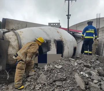 Santiago de Anaya: hombre pierde la vida tras recibir descarga eléctrica dentro de revolvedora de cemento