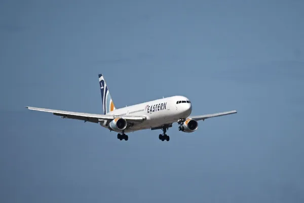 Aviso de la FAA sobre espacio aéreo no afecta aviación civil en México