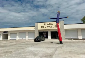 Tula: ladrones hacen boquete en Plaza del Valle y se llevan millonario botín