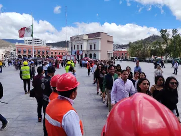 simulacro nacional en Plaza Juarez