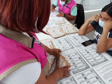 Diputación federal por Huejutla sigue en disputa; cómputo continúa
