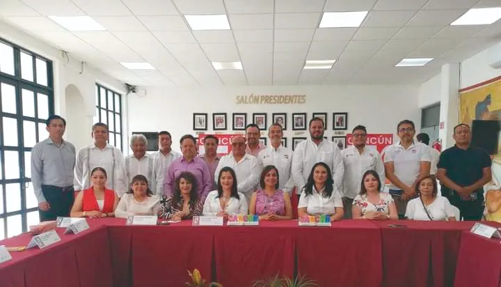 Ediles de Tulancingo aún sin rendir cuentas sobre su viaje