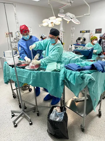 En Hidalgo, IMSS Bienestar arranca 2025 con exitosa donación multiorgánica