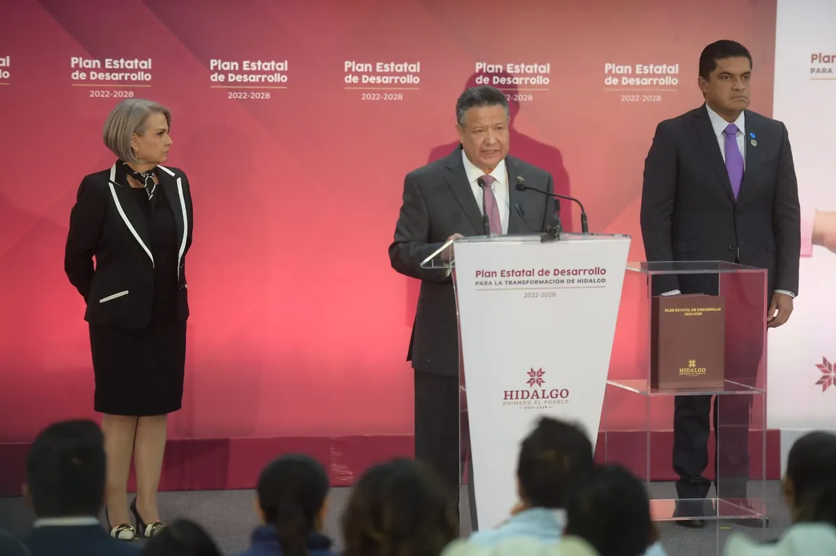 Julio Menchaca presenta el Plan de Desarrollo Estatal