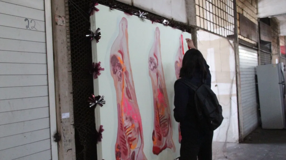 Intervención artística en el Mercado Primero de Mayo