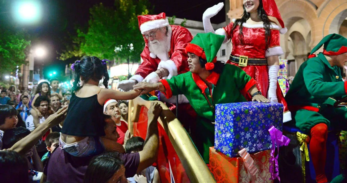 Nicolás Maduro adelanta la Navidad en Venezuela