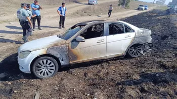 Auto se incendia por calor en la México-Pachuca