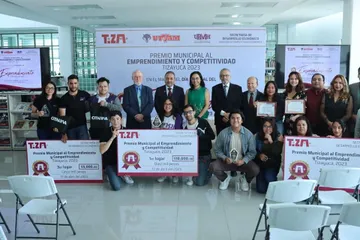 Entregan “Premio Municipal al Emprendimiento y Competitividad Tizayuca 2023”