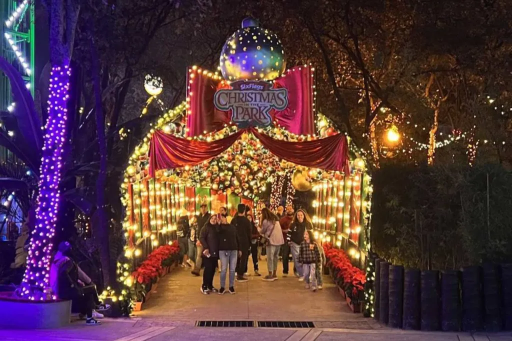Luces, nieve y nuevos shows: así se vive el Christmas in the Park 2025 en Six Flags México