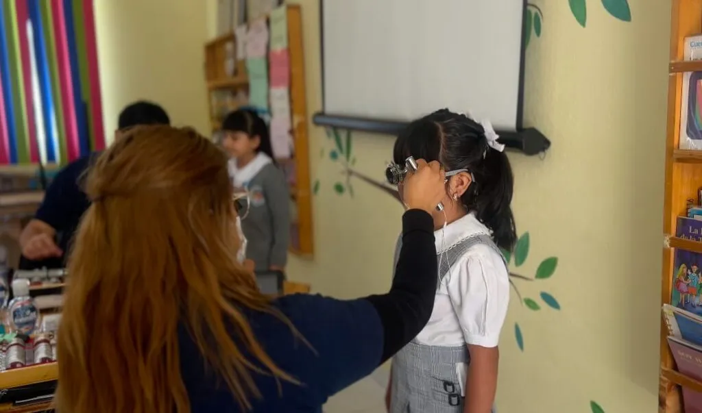 Salud visual llega a más de 28 mil estudiantes de Hidalgo