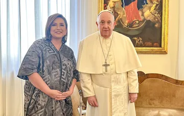 Xóchitl Gálvez se reúne con Papa Francisco en el Vaticano