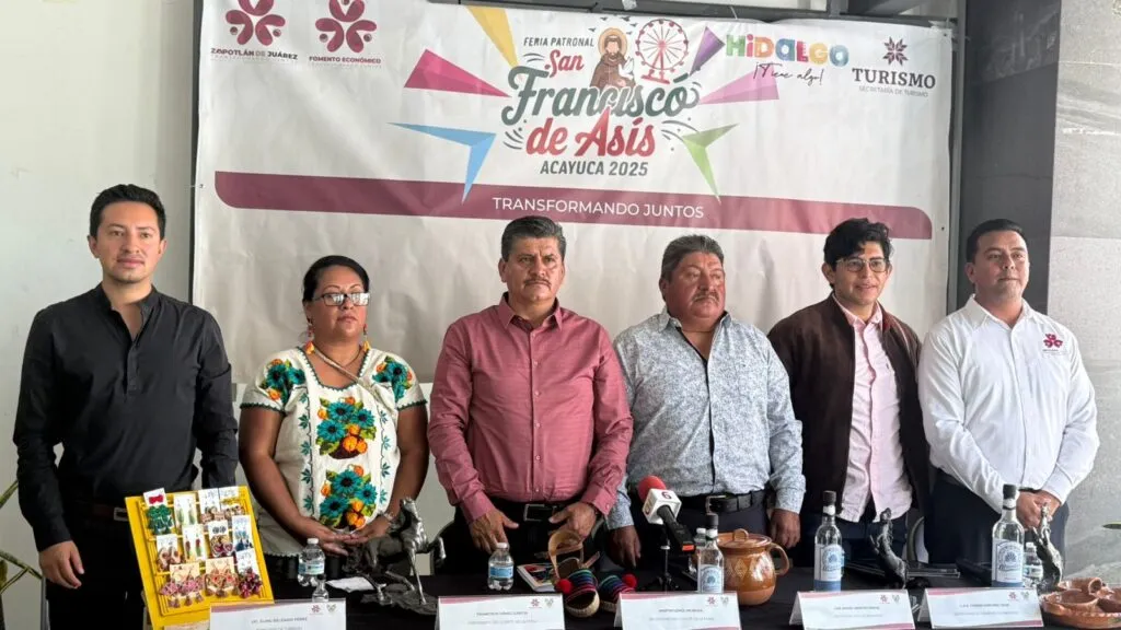 Feria San Francisco de Asís Acayuca 2025: cartel artístico, gastronomía y pabellón artesanal