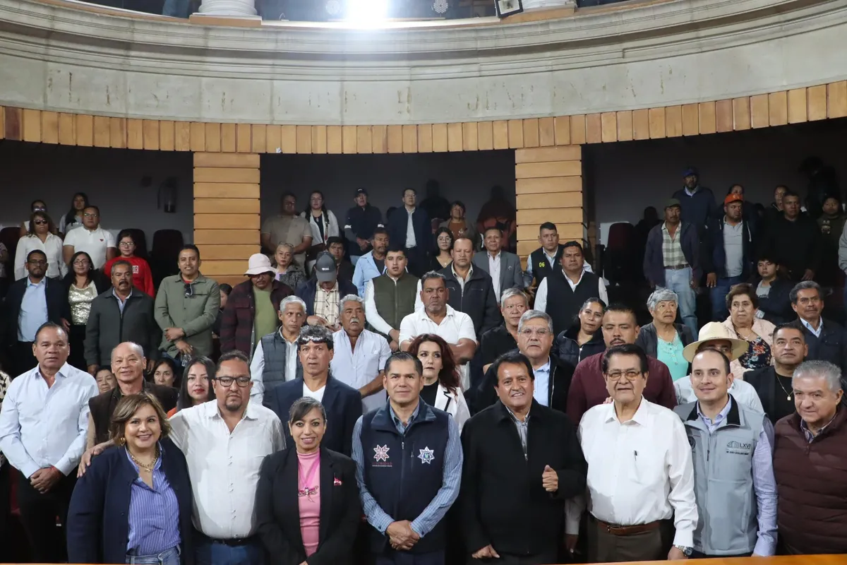 Nace la UTXT, nueva asociación civil con 5 mil transportistas en Hidalgo