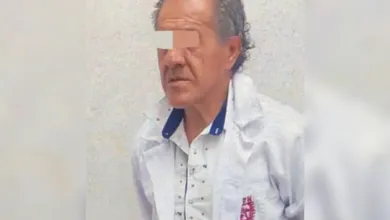 Un hombre disfrazado con bata médica fue detenido tras robar un CPU en el Hospital General de Tula.