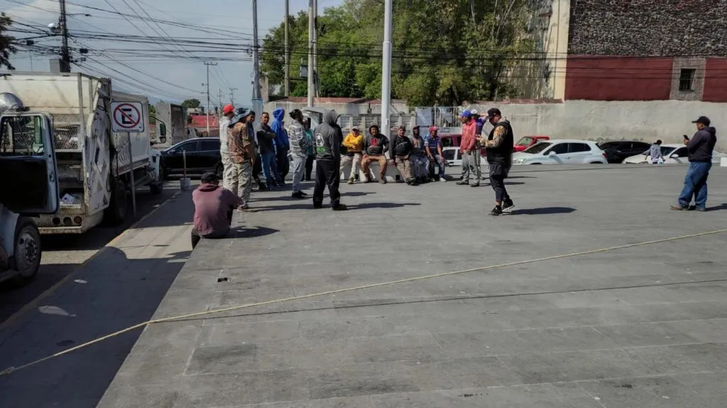 Trabajadores de limpia en Actopan protestan por condiciones precarias