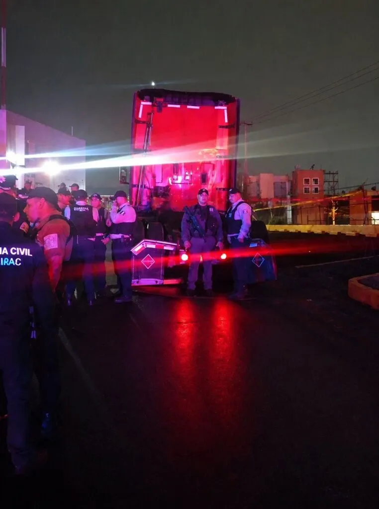 ¡Escapan, chocan y disparan! Tres persecuciones en un mes sacuden la autopista México-Pachuca