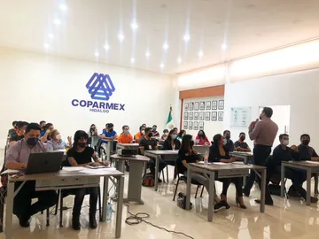 Coparmex otorga capacitación para profesionalización de empresas