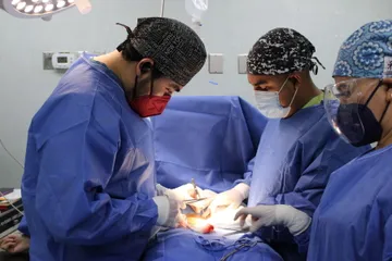 ISSSTE realiza más de 100 cirugías rezagadas por pandemia