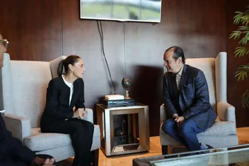Claudia Sheinbaum se reúne con canciller de Panamá