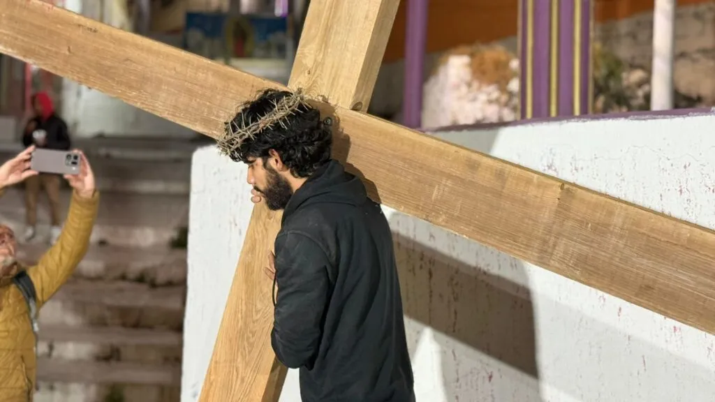 Ángel Domínguez, el sacrificio y convicción de representar a Jesús